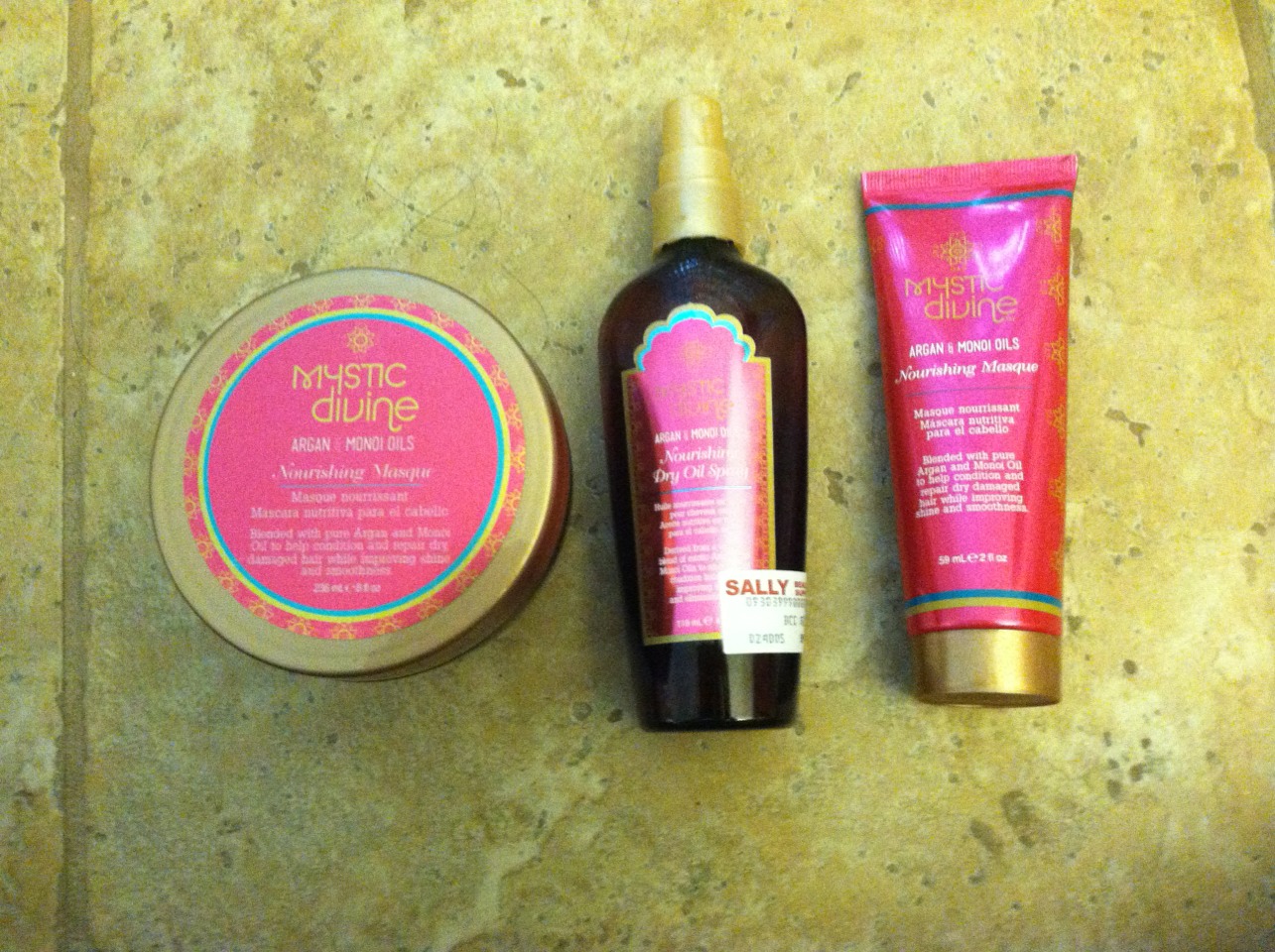 Make Your Hair Silky And Luscious With Monoi Oil! Trusper