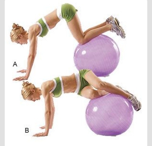Sculpt Abs of Steel with this 30-Day Plank Challenge from Instagram Fitness Star Kayla Itsines pictures Sculpt Abs of Steel with this 30-Day Plank Challenge from Instagram Fitness Star Kayla Itsines picture