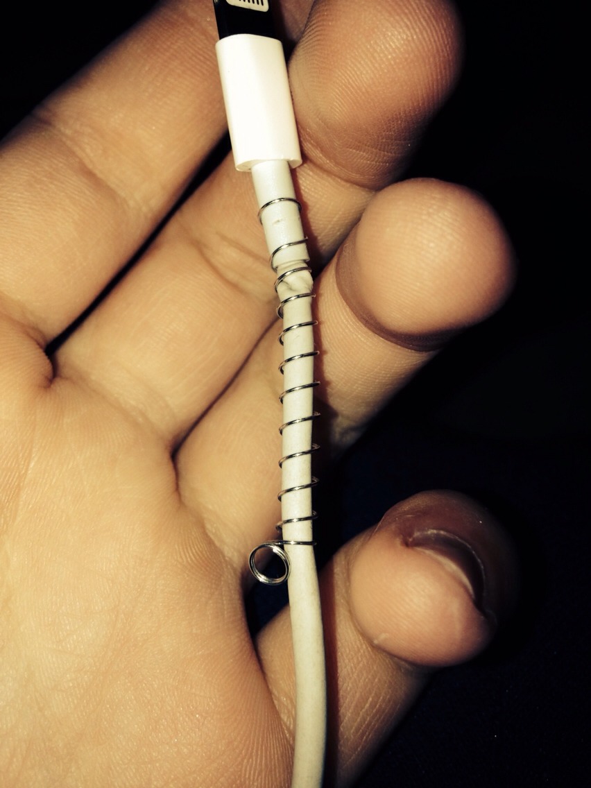 How To Keep Your Charger Cord From Bending And Breaking Trusper