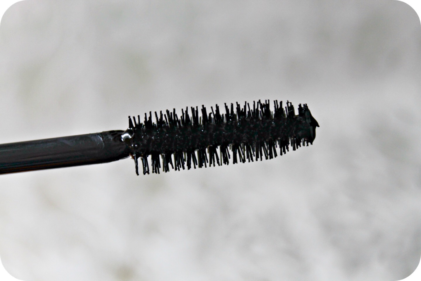 Have Trouble Getting Mascara Off? Trusper