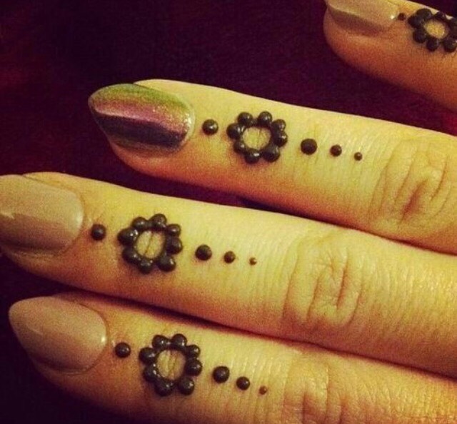 5 small henna designs trusper 5 small henna designs trusper