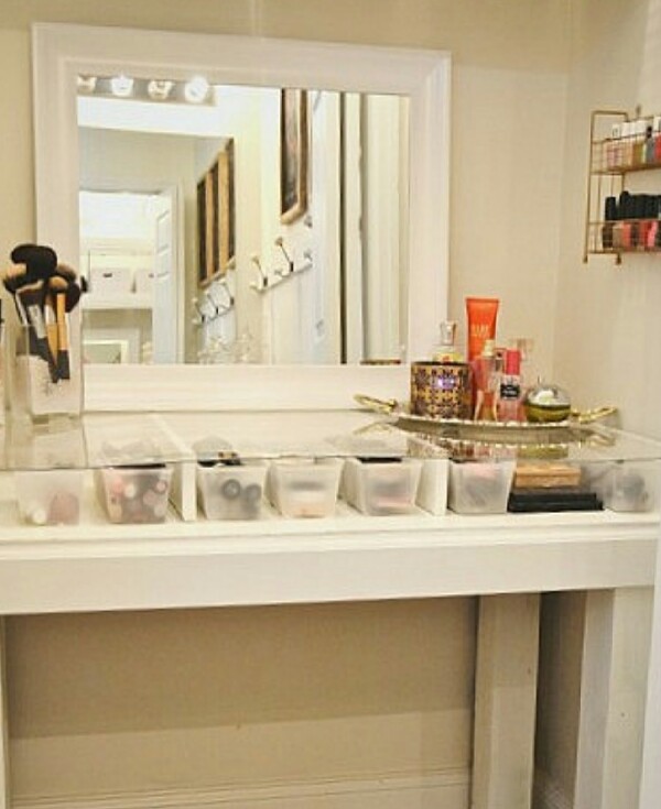 DIY Glass Top Makeup Vanity!!! Trusper