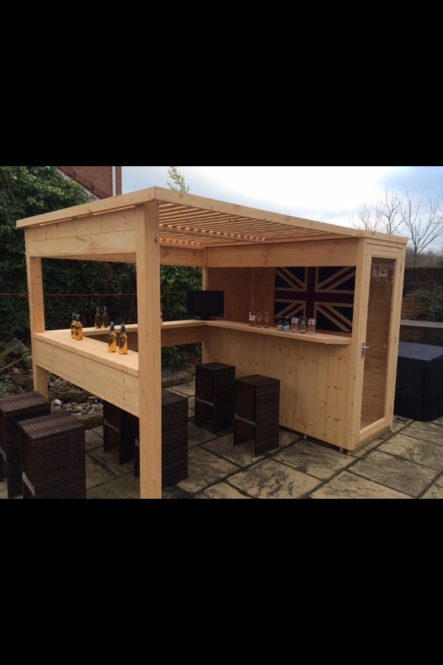 Great Idea For A Bar In The Garden Trusper