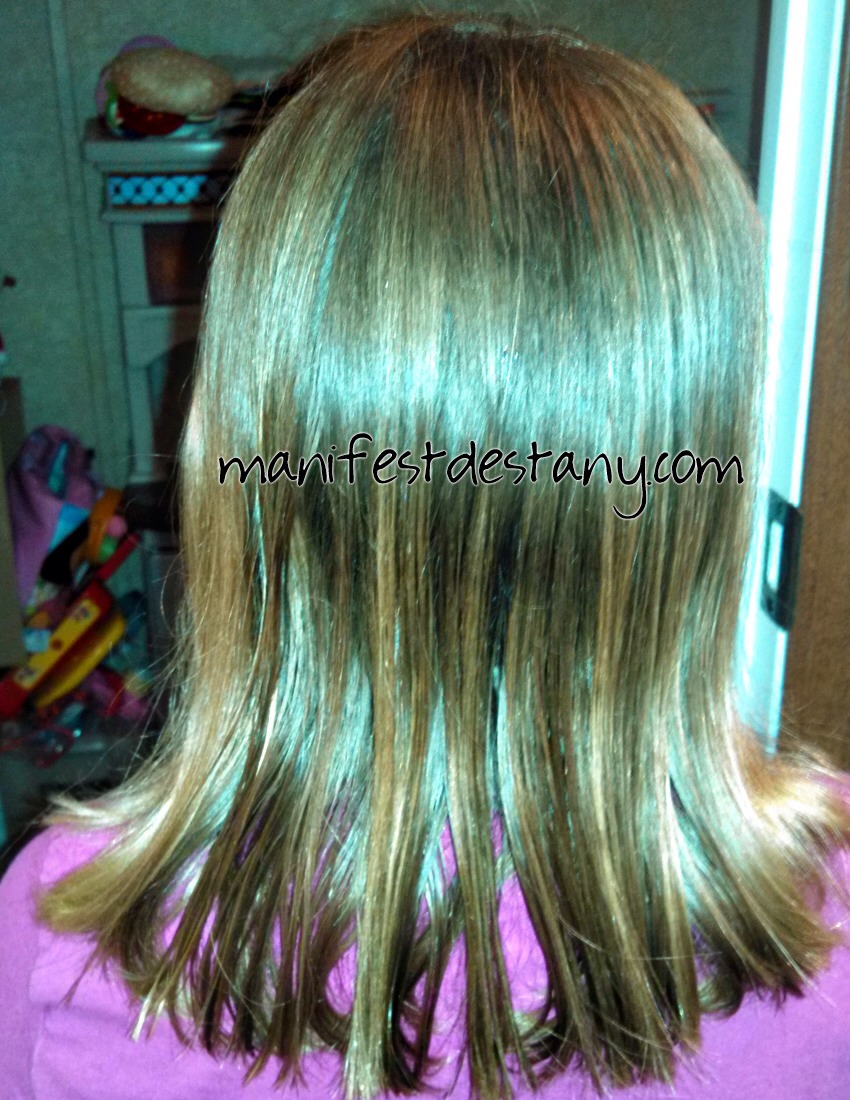 Hair Turning Green From Chlorine? Soak It In Vinegar!! Trusper