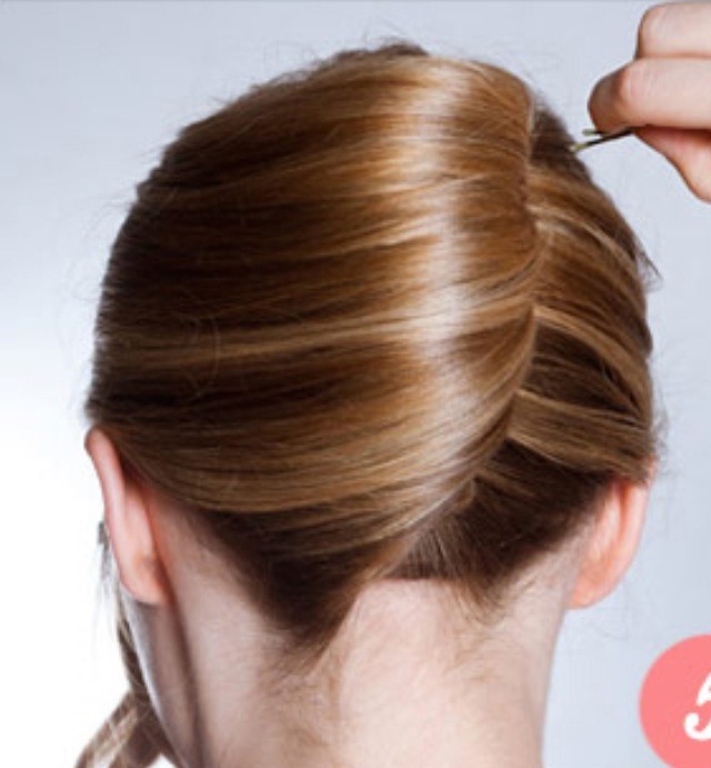 Step By Step Guide To Classic French Twist Trusper step-by-step-guide-to-classic-french-twist-trusper