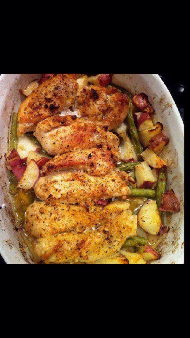 Garlic & Lemon Chicken W Green Beans And Red Potatoes Trusper