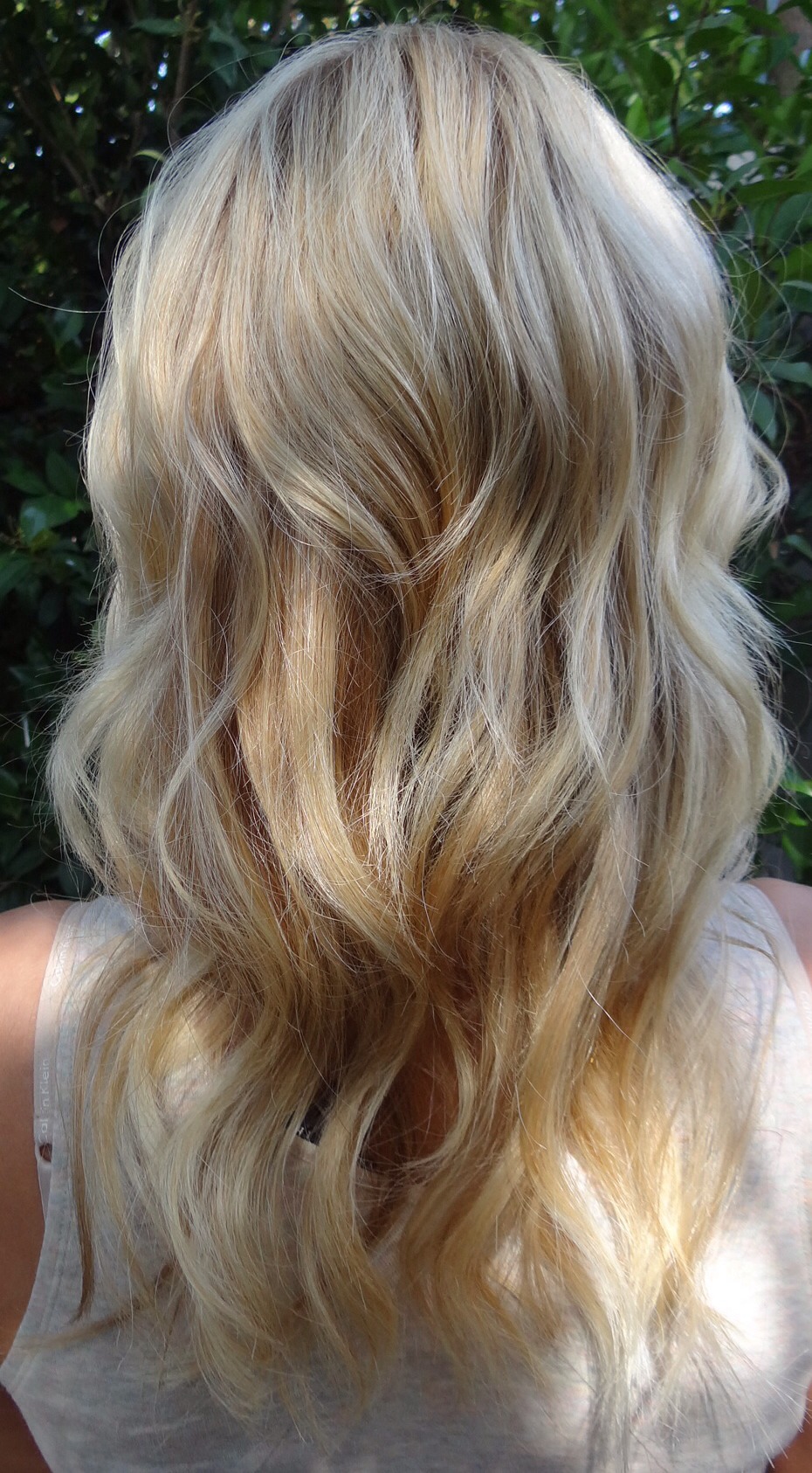 How To Naturally Lighten Blonde Highlights Trusper