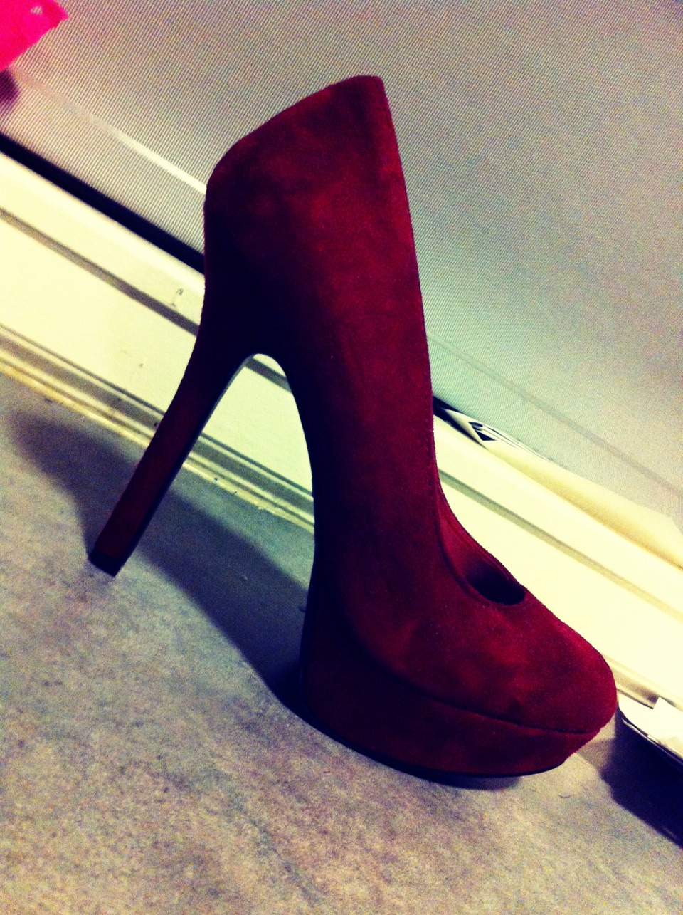 How To Easily Break In Your New Heels Trusper