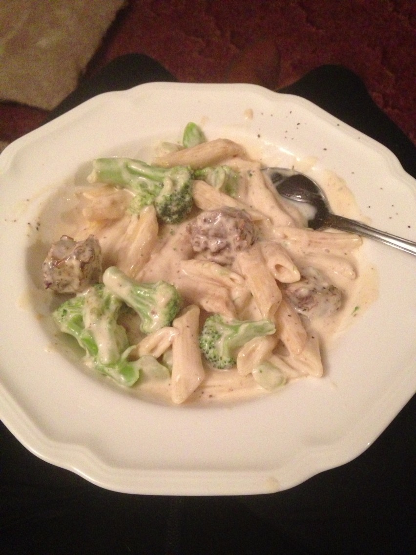 oz) broccoli4 creamy (19 sweet bag of  tomato  Alfredo pasta of Italian alfredo italian frozen links  recipe sauce1