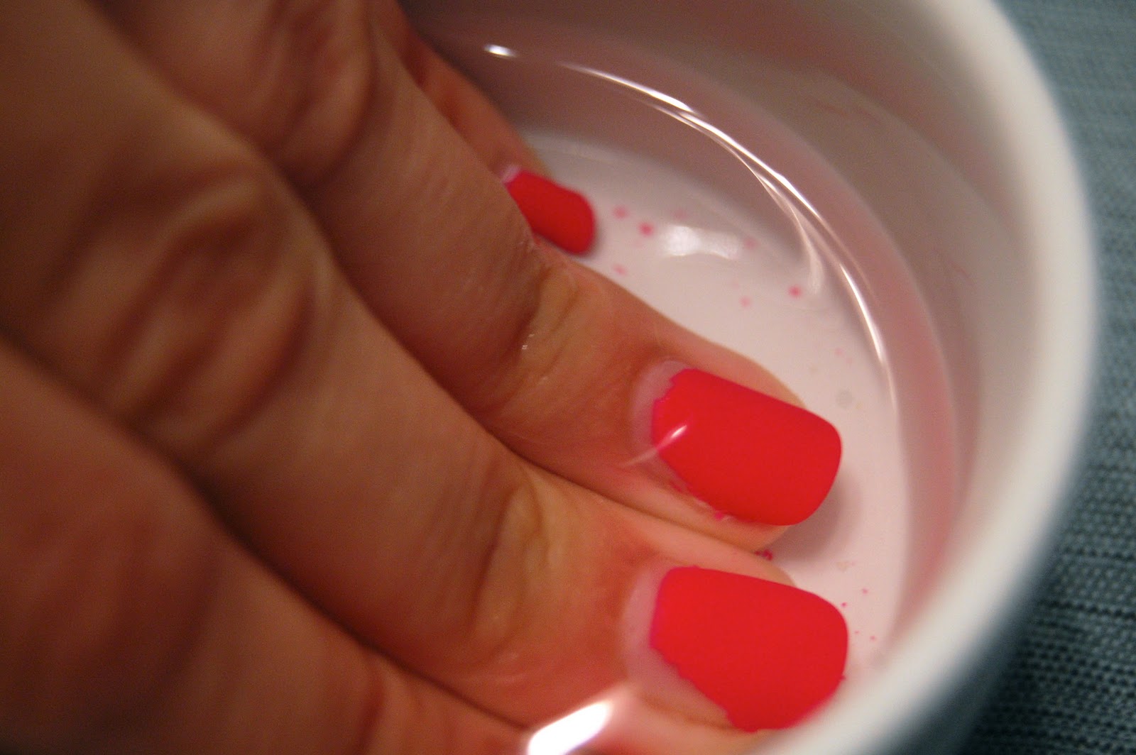 Protect your cuticles with Vaseline while soaking off nail polish Trusper