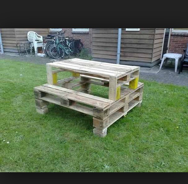 Cool Things You Can Do With Old Pallets