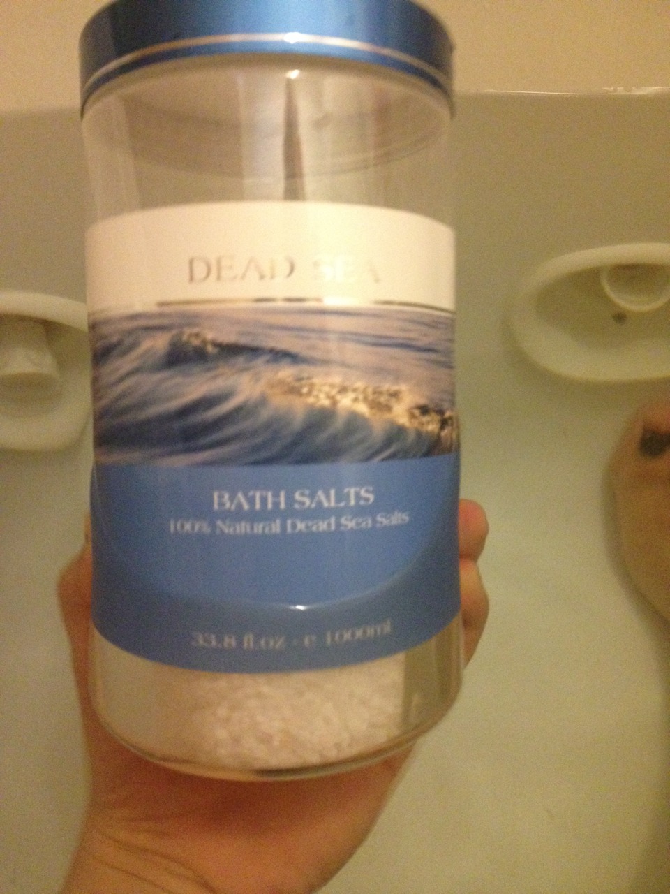 To Relieve Itchy Skin Associated With Psoriasis Soak For Fifteen Minutes In A Dead Sea Salt Bath