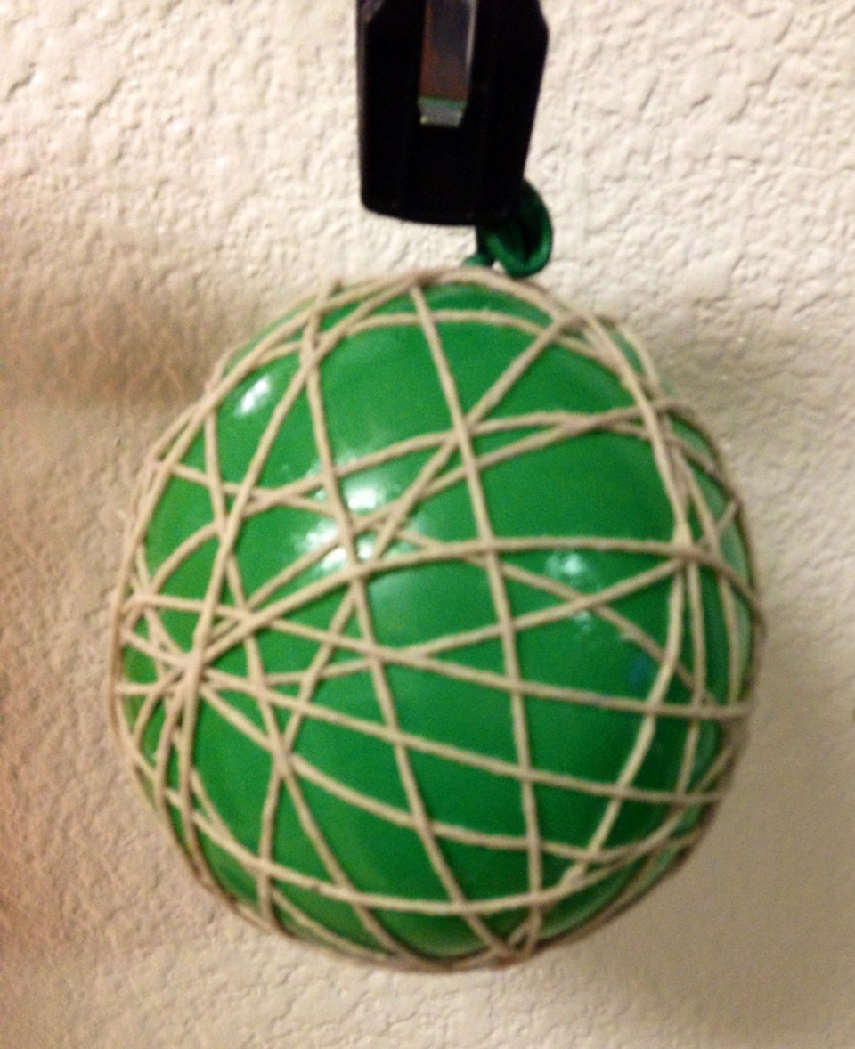 DIY Easy Way To Make Ball Yarn Decoration Trusper