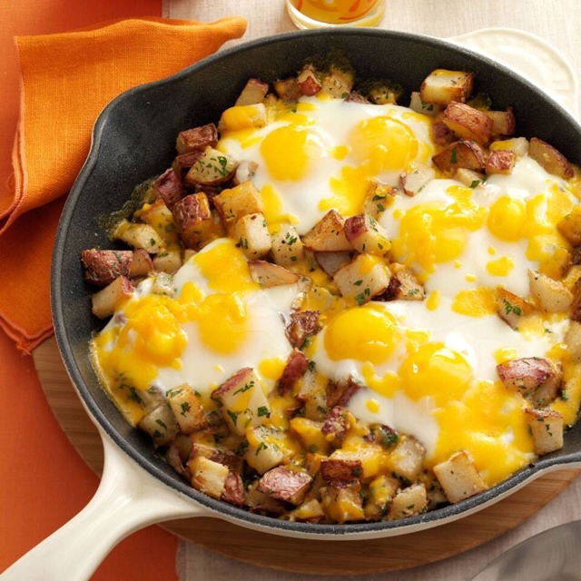 potato bowl cut potato in half cook sloppy jos put shredded